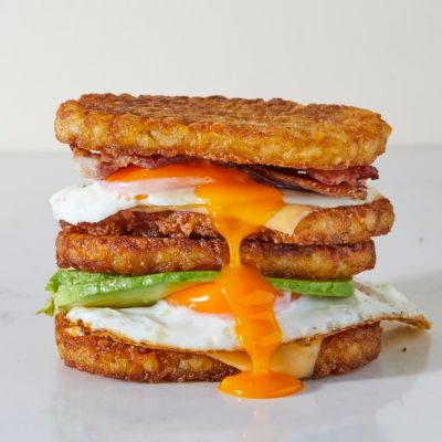 egg-drop-sandwich-and-hash-brown-crunch